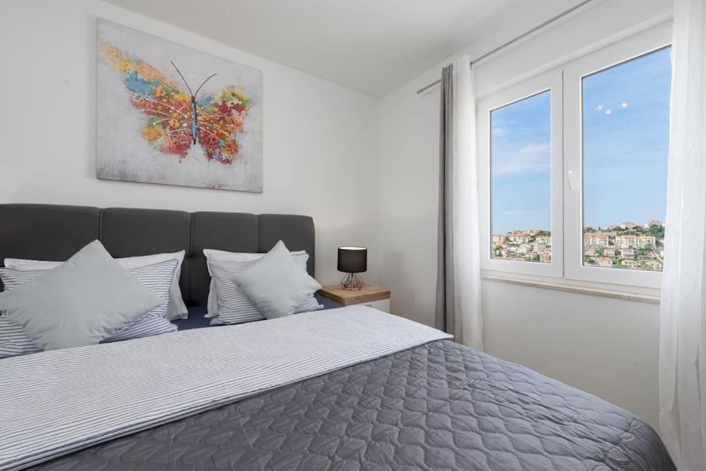 Goldensky New Apartment Dubrovnik Bagian luar foto