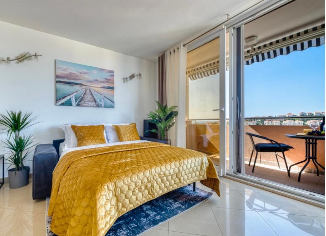Goldensky New Apartment Dubrovnik Bagian luar foto